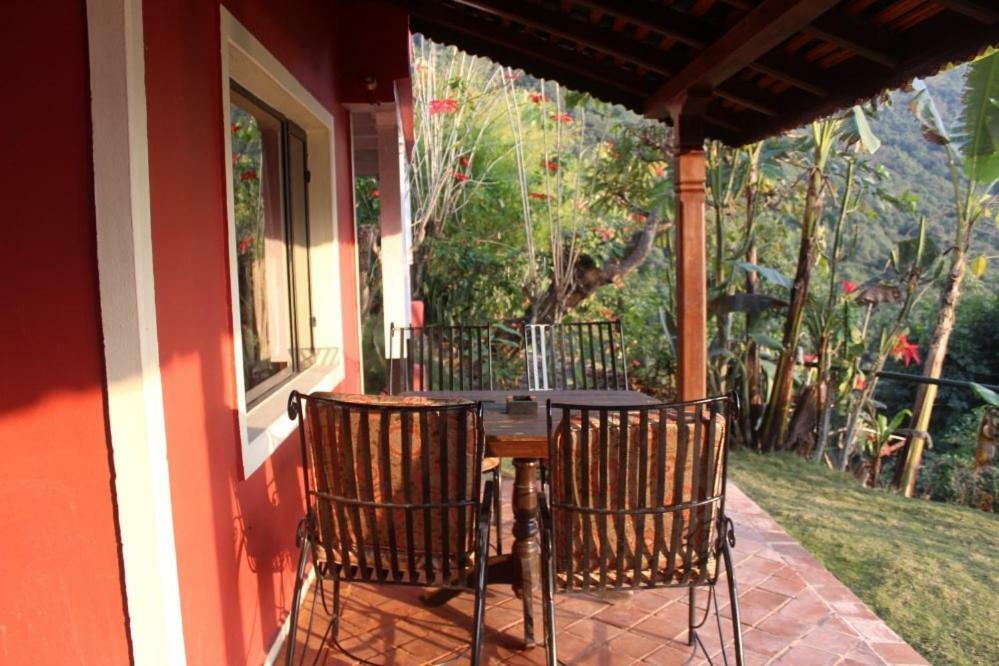 Castle Hotel Pokhara Esterno foto
