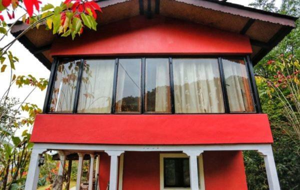 Castle Hotel Pokhara Esterno foto
